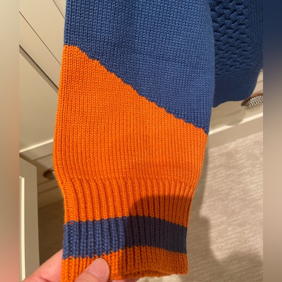 New Big Blue Cable Knit Sweater- S/M/ Blue - Picture 7 of 9